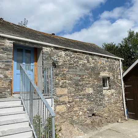 Sleepers Barn Villa Saint Teath Exterior photo